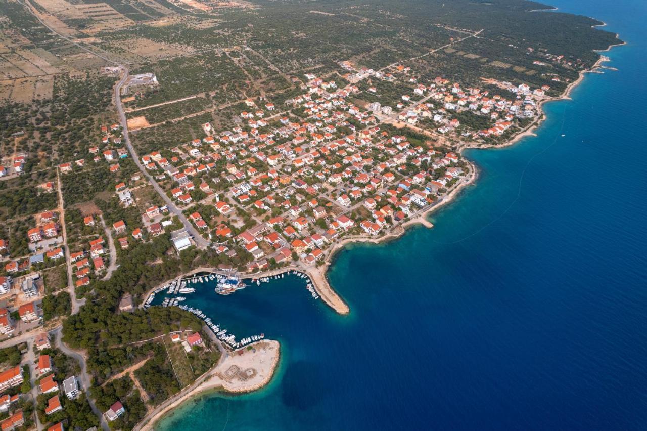 Apartments By The Sea Mandre, Pag - 6507 Kolan Εξωτερικό φωτογραφία